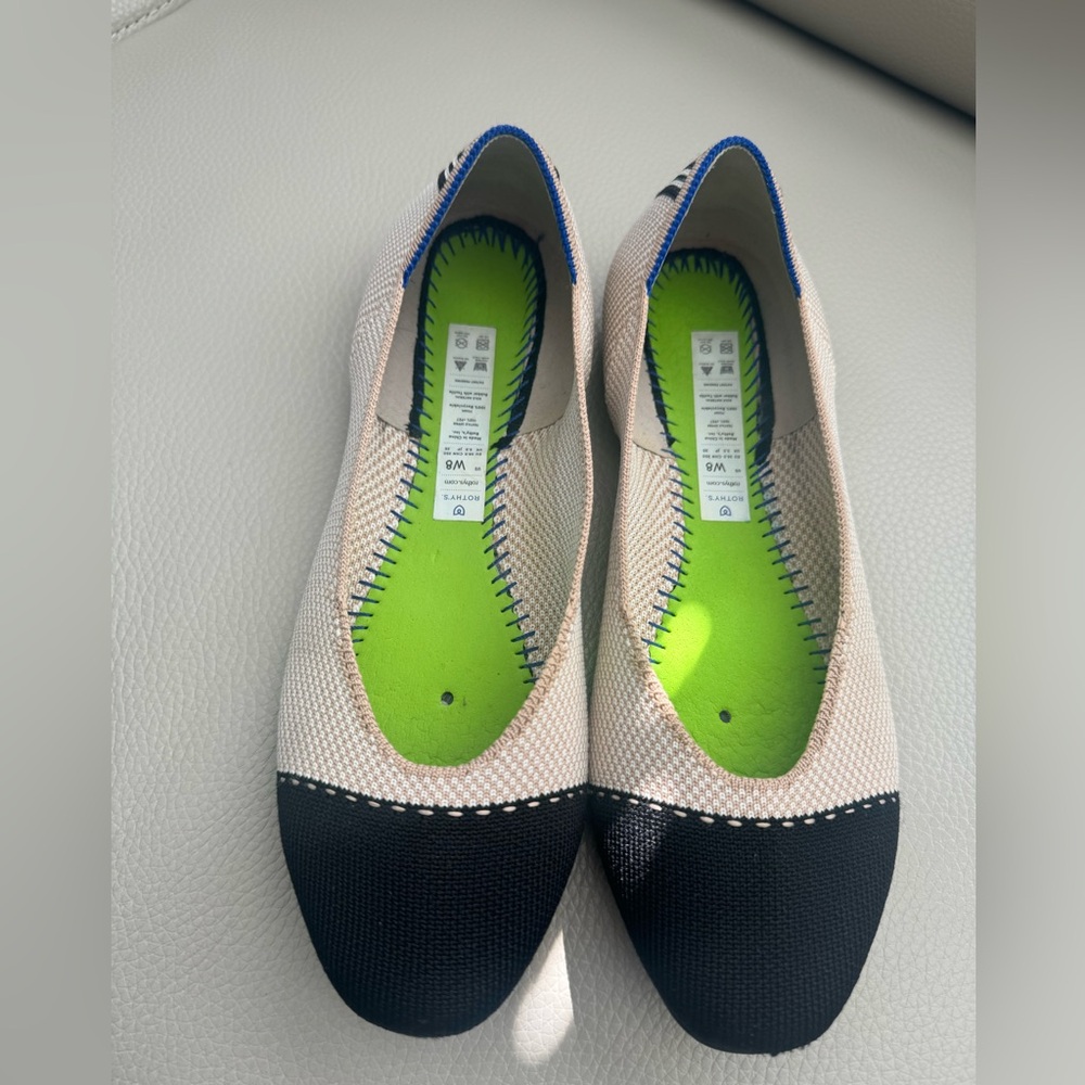 Rothy’s Stylish Black and Cream Women's flats..